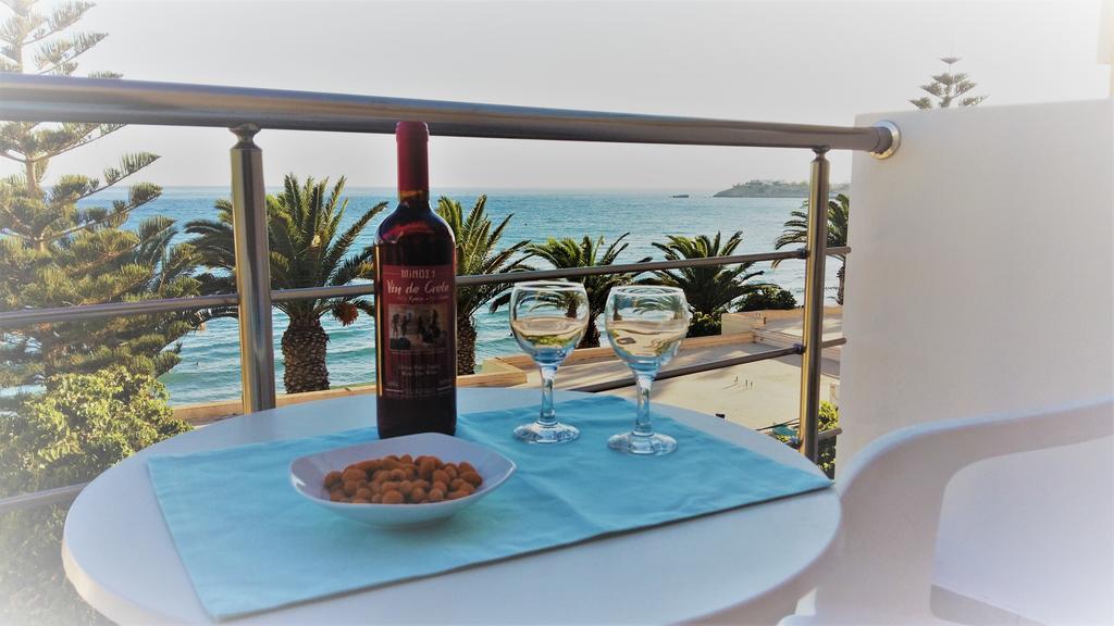 Blue Ocean Apartments Makrýgialos Eksteriør billede