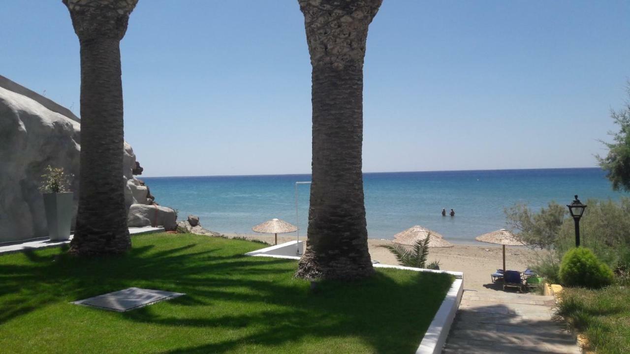 Blue Ocean Apartments Makrýgialos Eksteriør billede